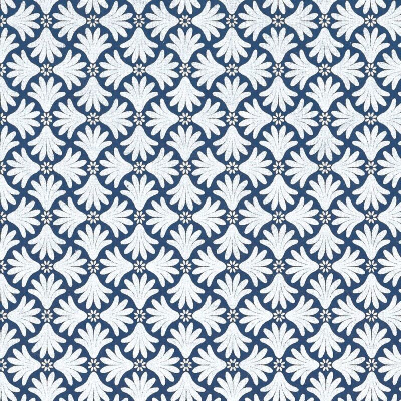 Feuille de papier de coton de la marque Papertree avec le motif isis couleur argent sur fond bleu
