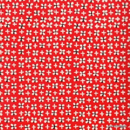 papier japonais ou washi katazome décoré au pochoir trèfles clair sur fond rouge