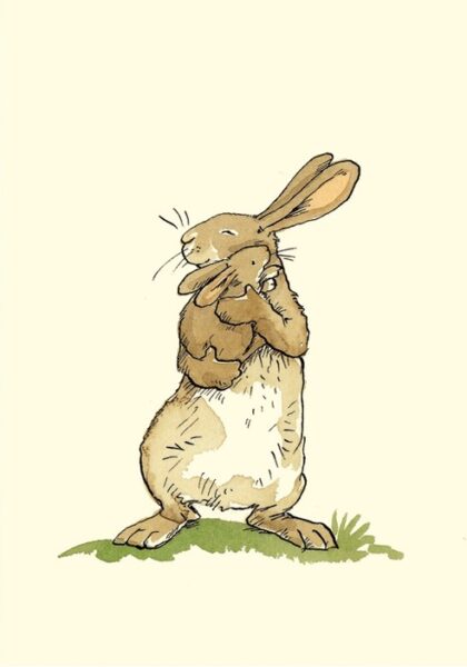 carte postale illustrée par anita jeram et éditée aux éditions two bad mice représentant un lapin serrant fort un bébé lapin