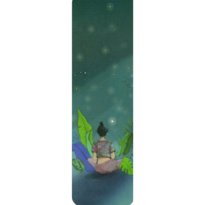 marque-page illustré par anne sophie rutsaert représentant un personnage assis en tailleur devant les étoiles